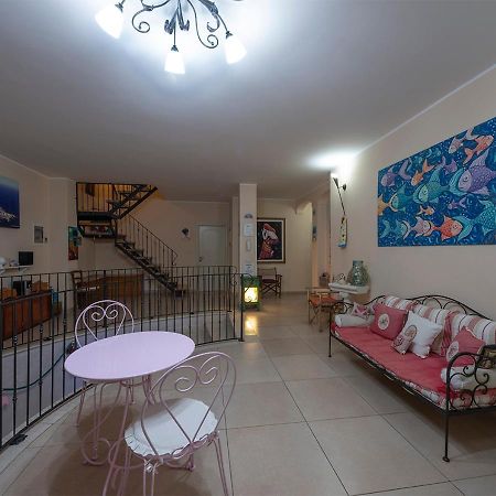 Bed and Breakfast Adua Art Кастриньяно-дель-Капо Экстерьер фото