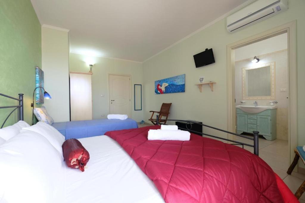 Bed and Breakfast Adua Art Кастриньяно-дель-Капо Экстерьер фото